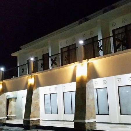 סנגיגי Tempatku Indonesian Restaurant And Rooms מראה חיצוני תמונה