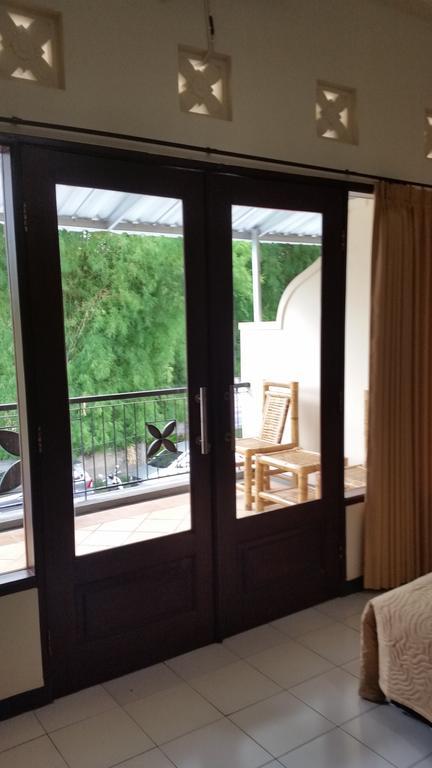 סנגיגי Tempatku Indonesian Restaurant And Rooms מראה חיצוני תמונה