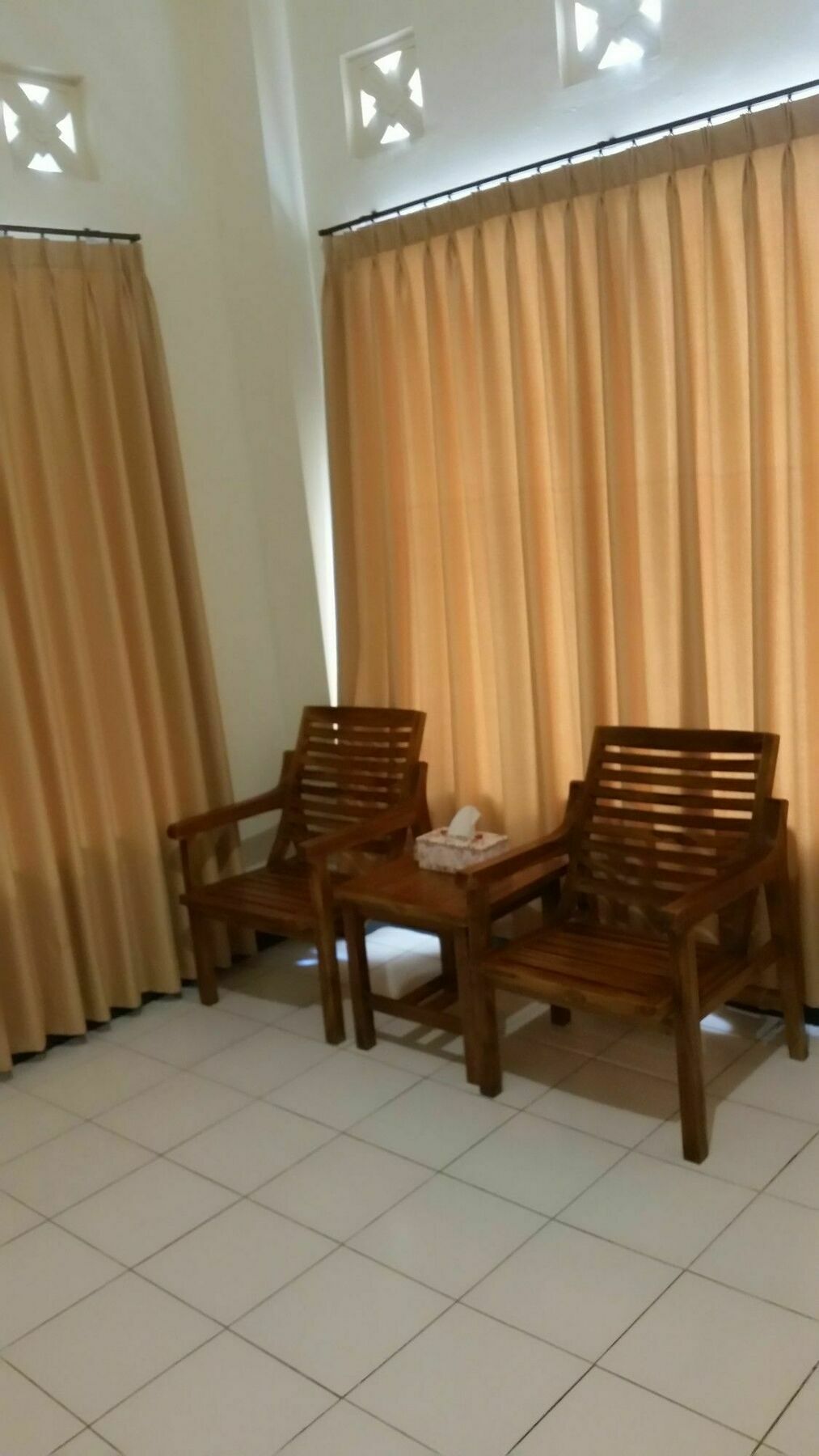 סנגיגי Tempatku Indonesian Restaurant And Rooms מראה חיצוני תמונה