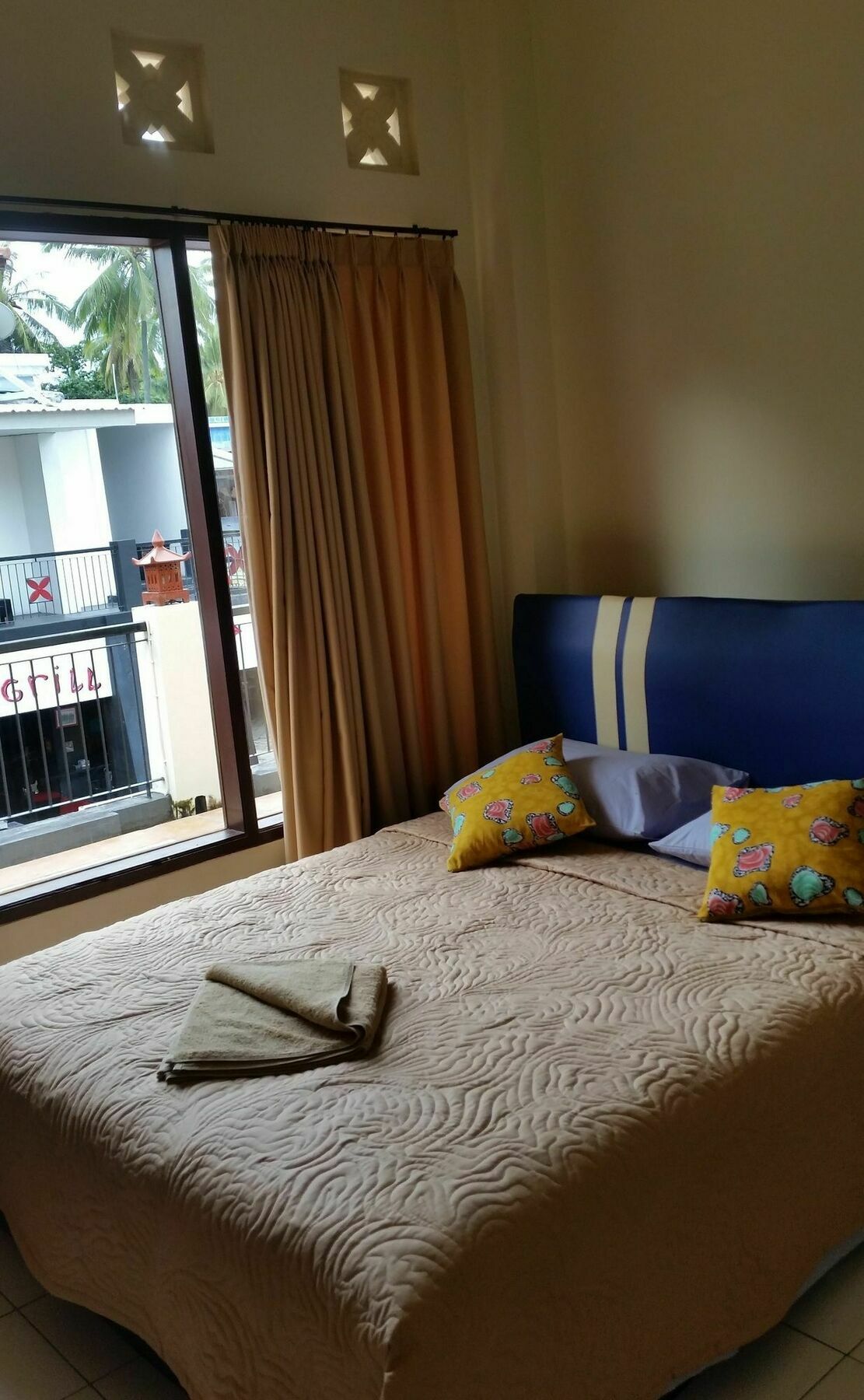 סנגיגי Tempatku Indonesian Restaurant And Rooms מראה חיצוני תמונה